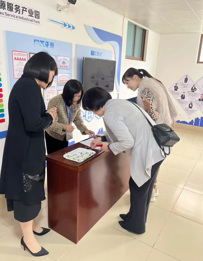 1737075897313616.png 1737075897313616.png